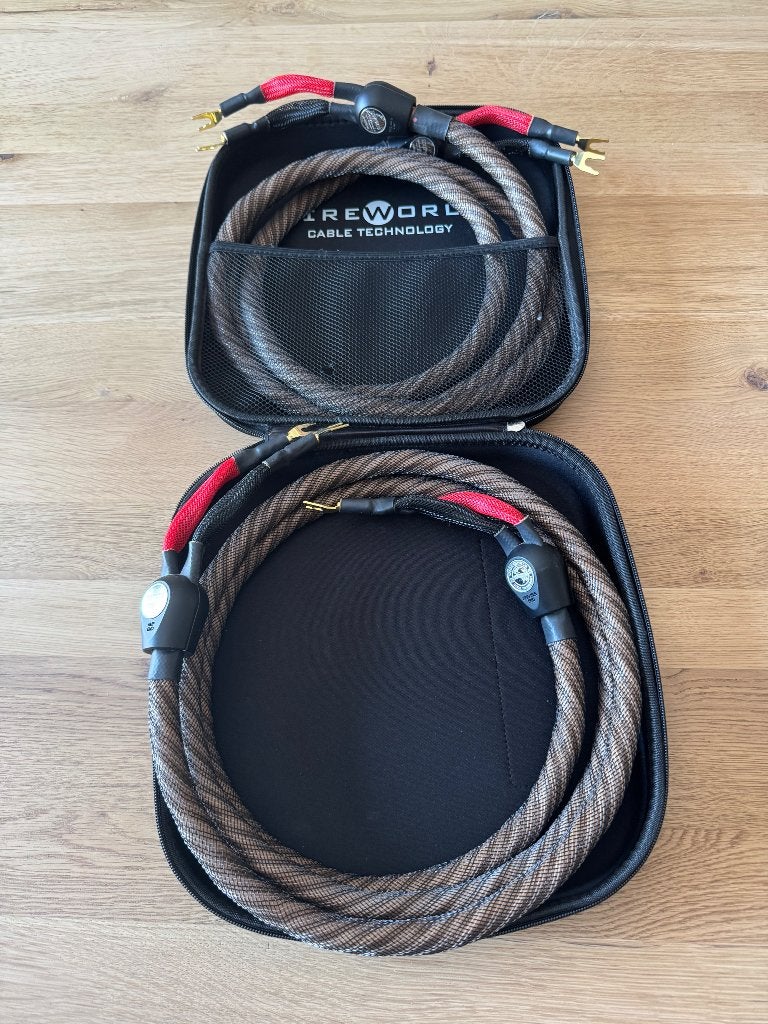 Wireworld Eclipse 8 câbles enceintes 2x2.5m, TV, Hi-fi & Vidéo, Câbles audio & Câbles de télévision, Enlèvement ou Envoi, Utilisé