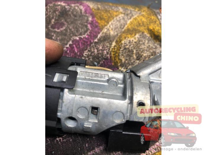 Serrure de contact + clé d'un Citroen C3, -, 3 mois de garantie, Utilisé, -