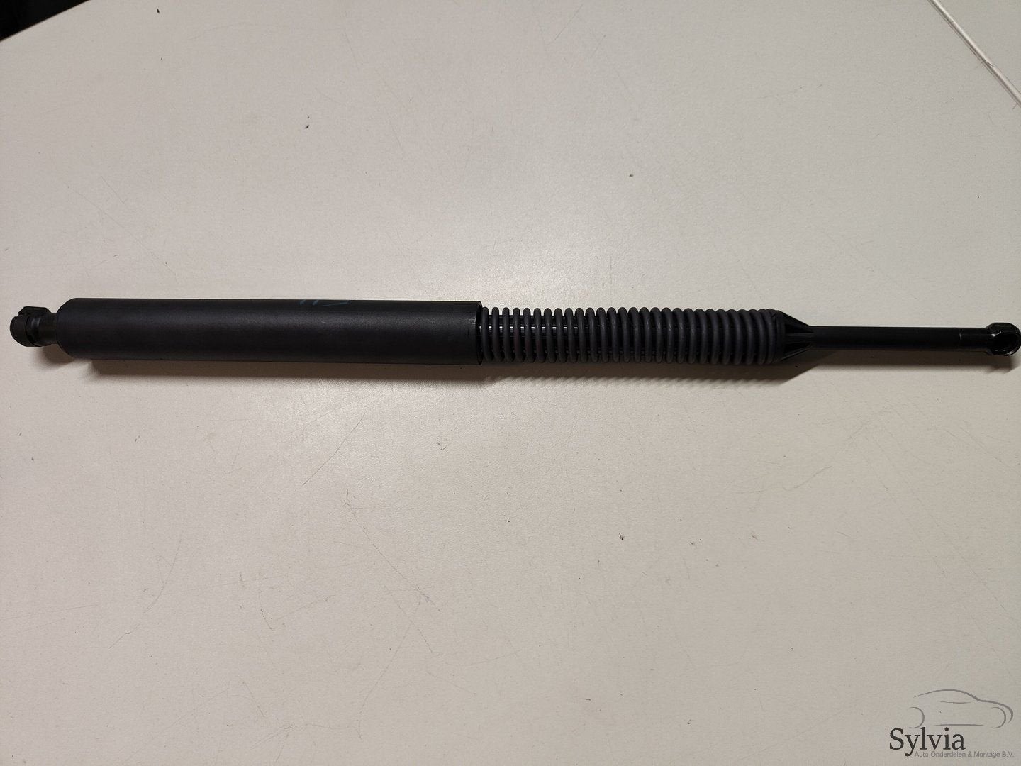 Gasdemper gasveer links achterklep boven BMW 5 serie F11 720, -, Utilisé, -, Enlèvement ou Envoi