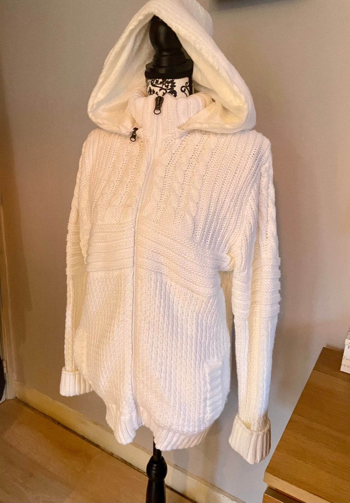 Pull veste neuve XL, Enlèvement ou Envoi, Neuf, Blanc