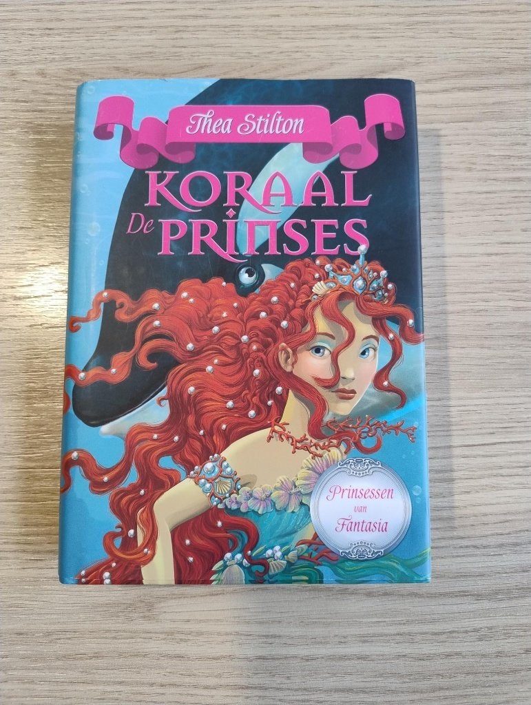 Thea stilton - de Koraal prinses, Ophalen of Verzenden, Zo goed als nieuw