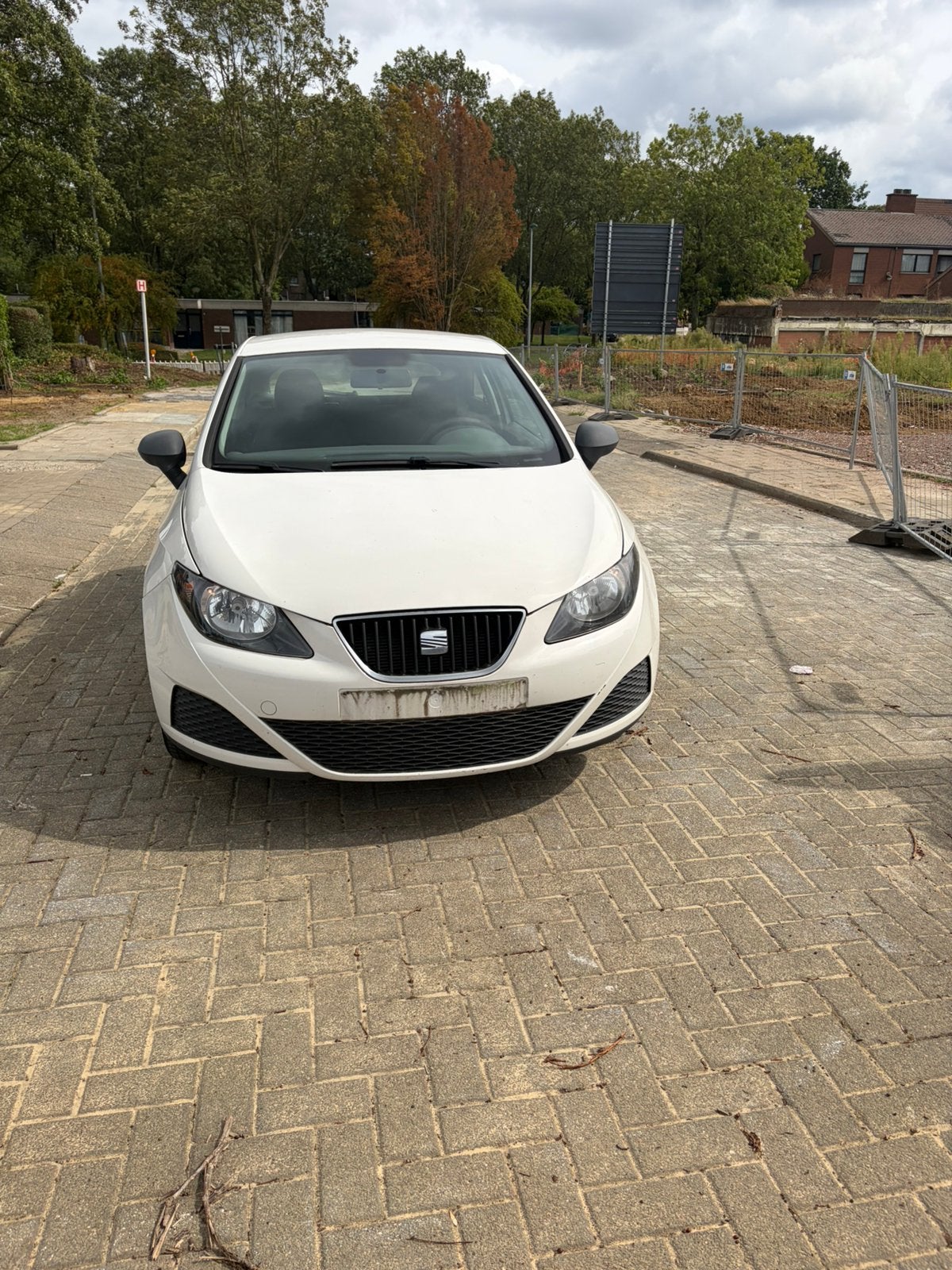 Seat ibiza 2010 EXPORT, Autos, Achat, Ibiza, Diesel, Particulier