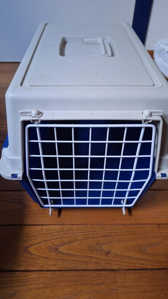 Boîte de transport pour chat., Enlèvement