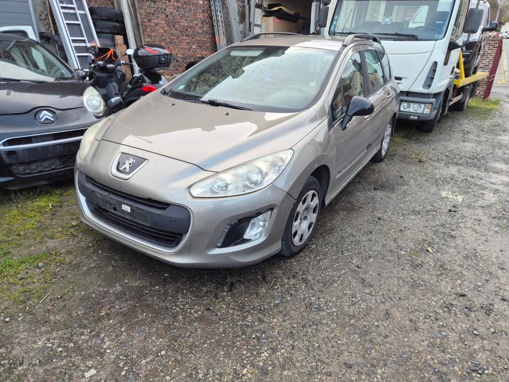 PEUGEOT 308 BREAK A SAISIR DEGATS CARROSSERIE, Euro 5, Achat, Entreprise, Boîte manuelle