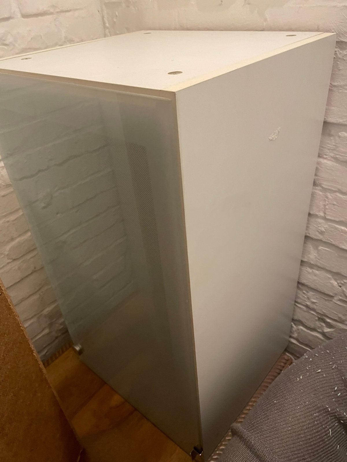 twee kuiken kasten, Huis en Inrichting, Ophalen, Zo goed als nieuw