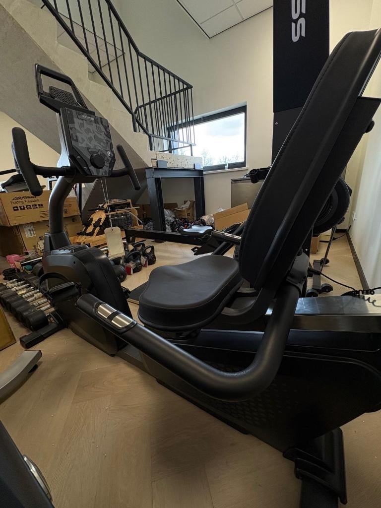 Kettler Tour 600 R Ligfiets Hometrainer - ONGEBRUIKT NIEUW, Sport en Fitness, Fitnessmaterialen, Ophalen of Verzenden, Nieuw, Rug