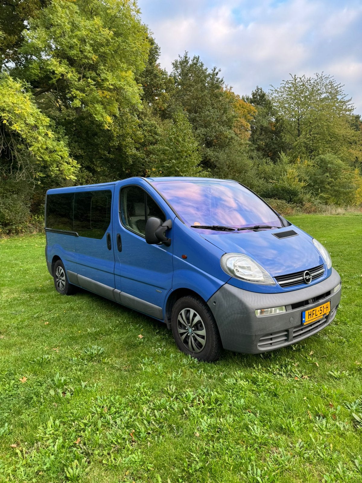 Opel vivaro 2.0 benzine 9persoons airco, cruise control, Auto's, Stof, Vivaro, 4 cilinders, 2000 kg