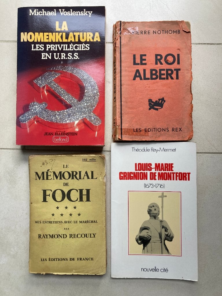 Histoire (4 livres), Livres, Enlèvement ou Envoi, 20e siècle ou après, Utilisé
