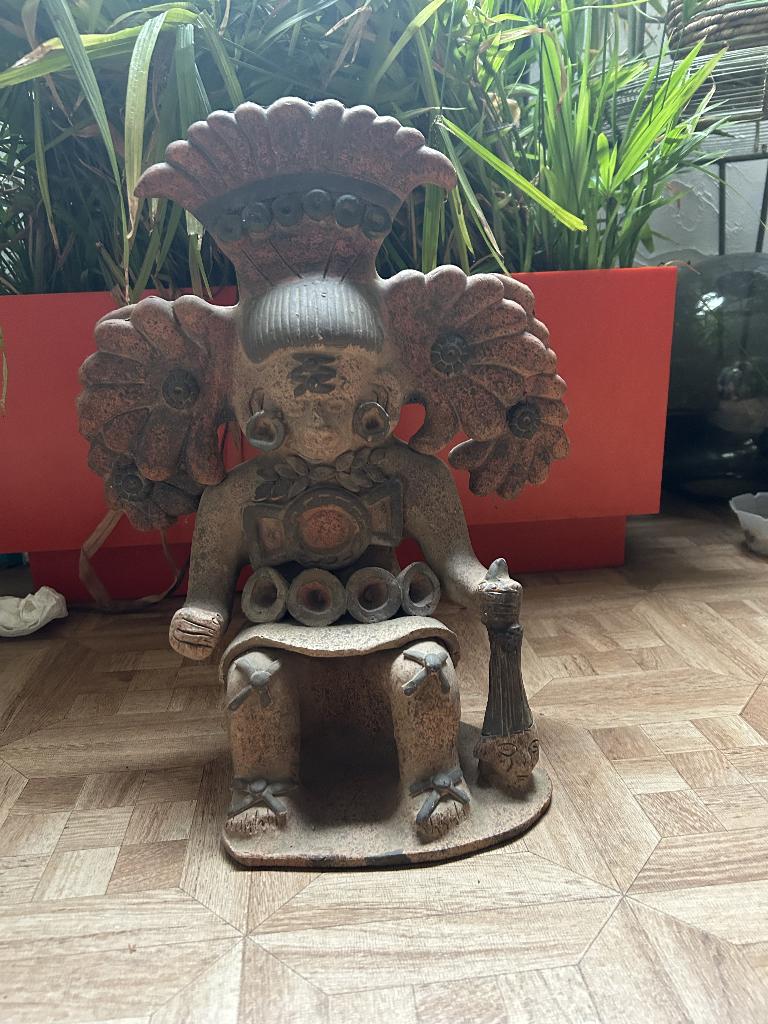 Statue vase aztèque, Ophalen of Verzenden, Zo goed als nieuw, Aardewerk of Porselein, Minder dan 50 cm