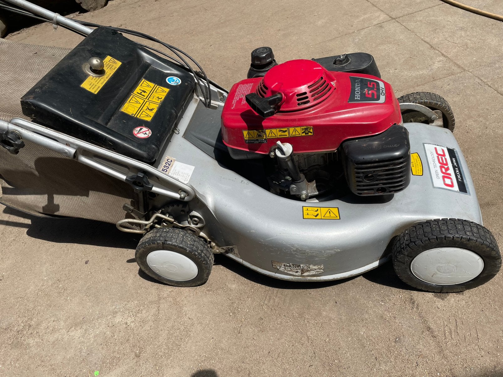 Tondeuse à gazon honda 5.5, Jardin & Terrasse, Tondeuse rotative, Utilisé, Sac de ramassage, Tondeuses à gazon à essence