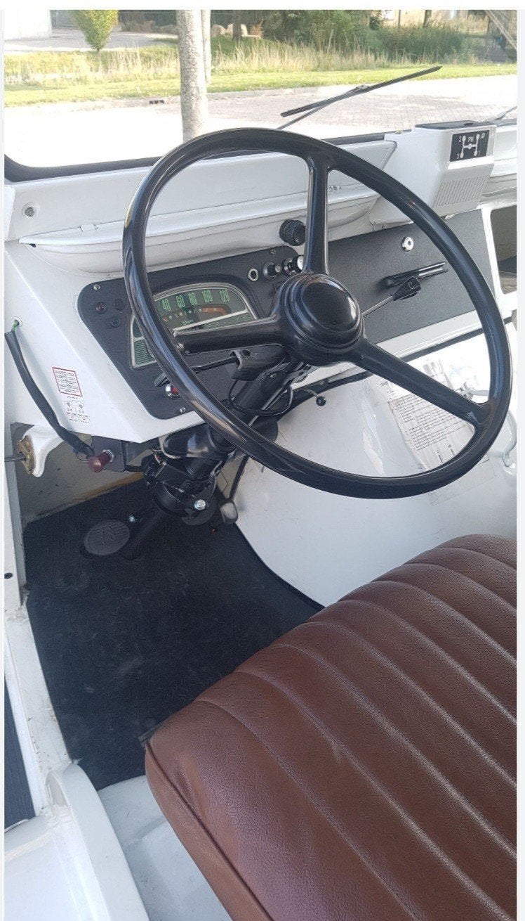 volant Quillery de Citroën HY, Particulier, Achat