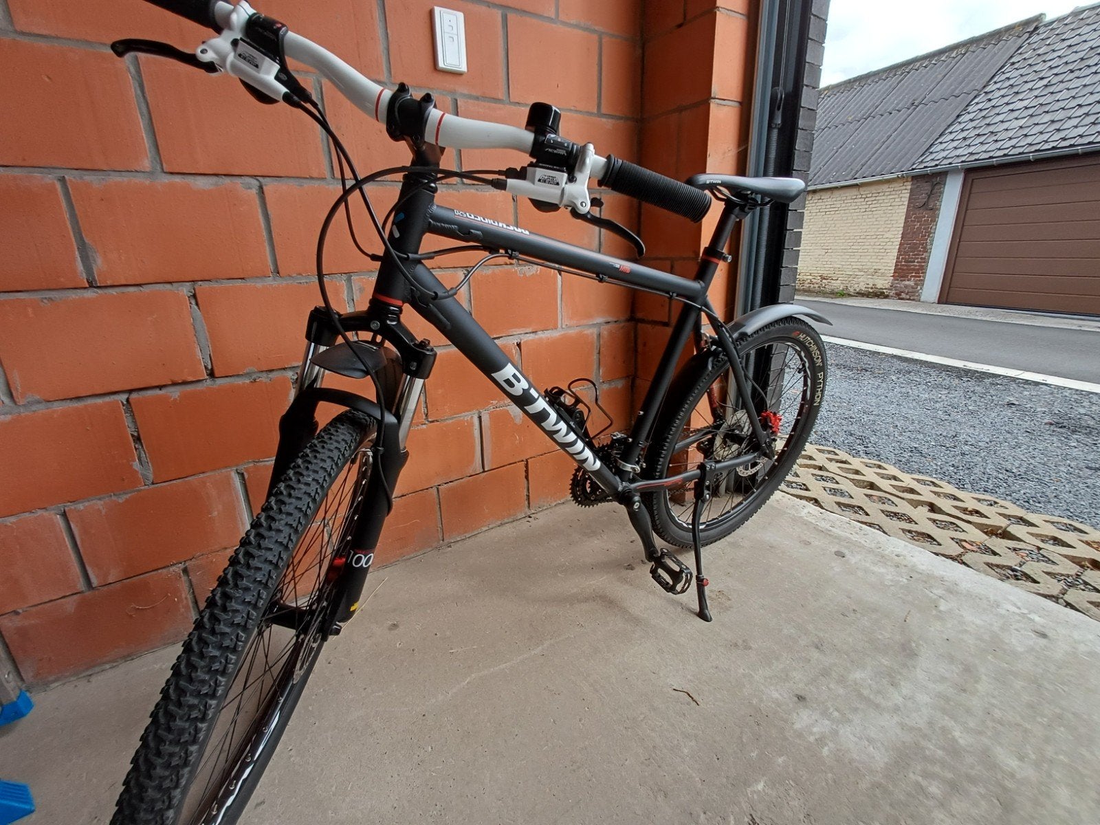mtb rockrider 520, Fietsen en Brommers, 49 tot 53 cm, Zo goed als nieuw, Schijfrem, Ophalen