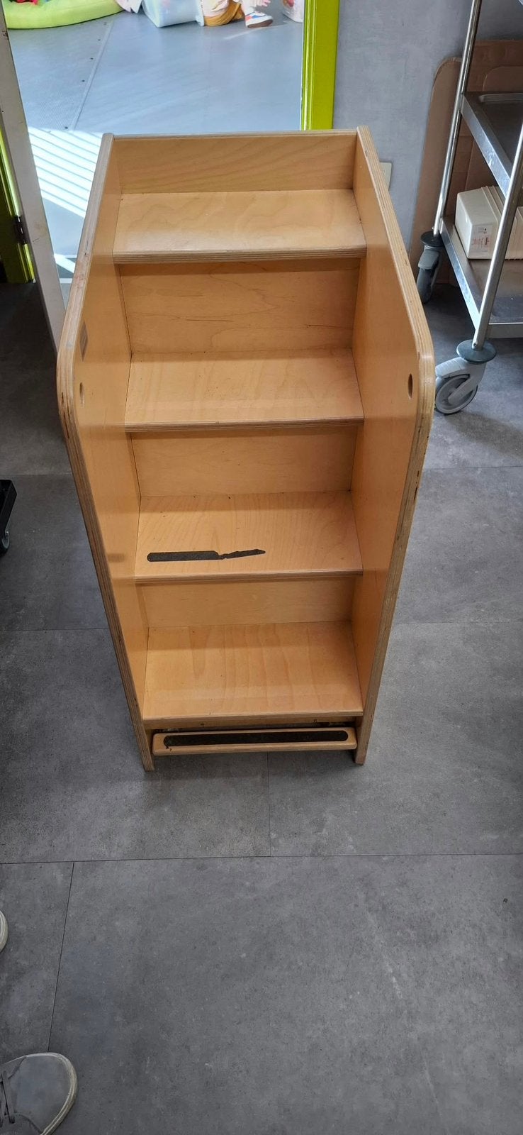Trapje voor kindjes, Ophalen, Zo goed als nieuw