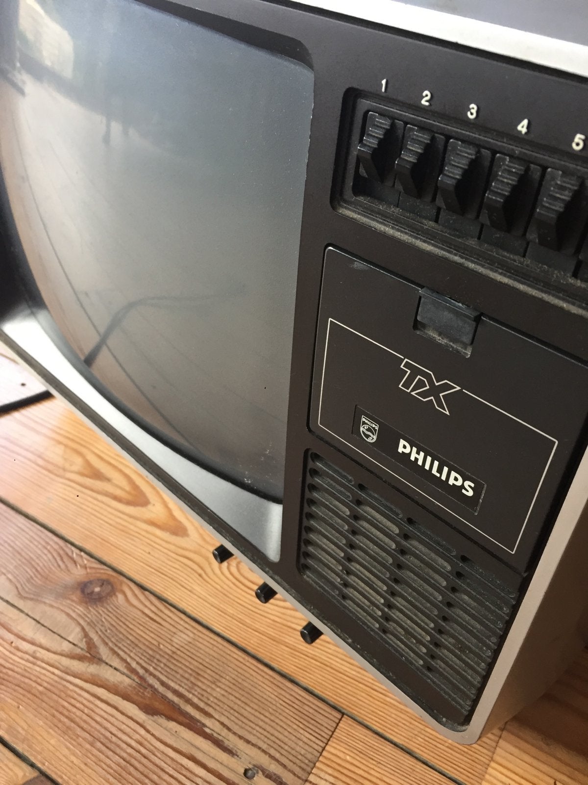 Draagbaar televisie toestel vintage, Audio, Tv en Foto, Ophalen