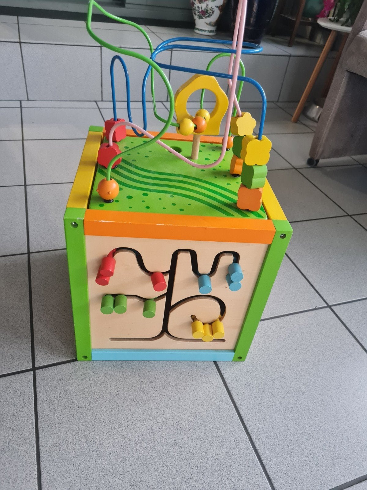Activiteiten kubus, Ophalen