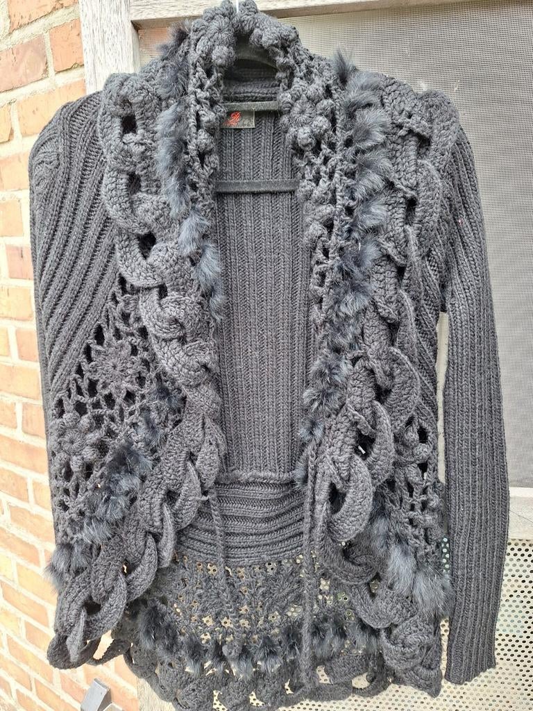 Zwarte gilet, Ophalen, Nieuw, Maat 38/40 (M), Zwart