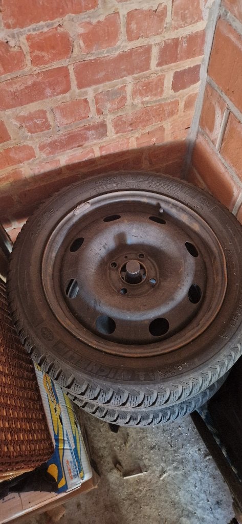 4 winterbanden Michelin Alpin 195/55 R16 87T met stalen velg, Auto-onderdelen, Banden en Velgen, Ophalen, Gebruikt, 16 inch, Banden en Velgen