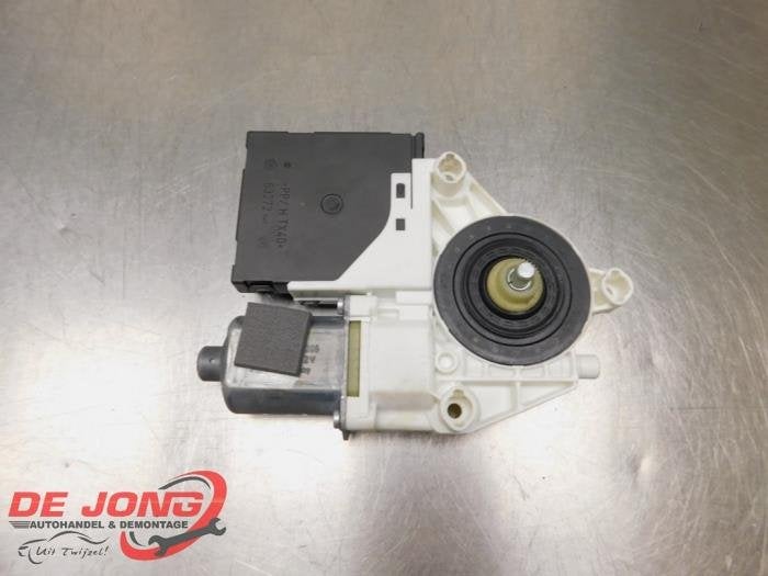 Moteur de vitre portière d'un Audi A3, Autos : Pièces & Accessoires, -, 3 mois de garantie, Audi, Utilisé