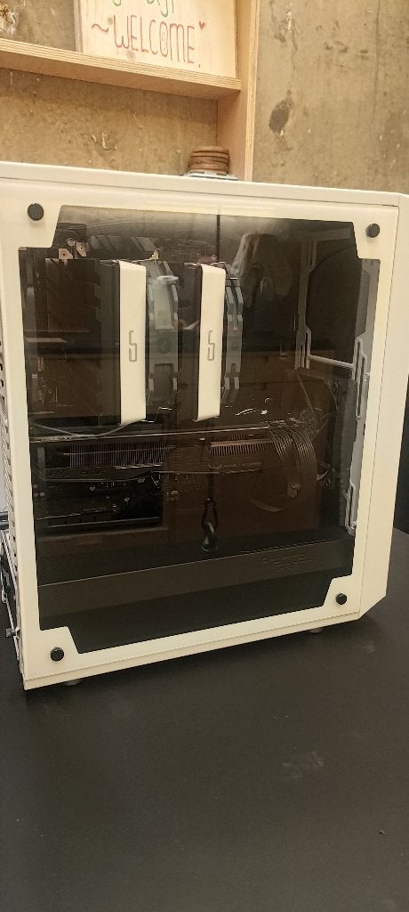 PC pour jeu/Ryzen 1700x/HyperX Predator/RX Vega 64, Avec carte vidéo, Comme neuf, AMD Ryzen 7, 3 TB