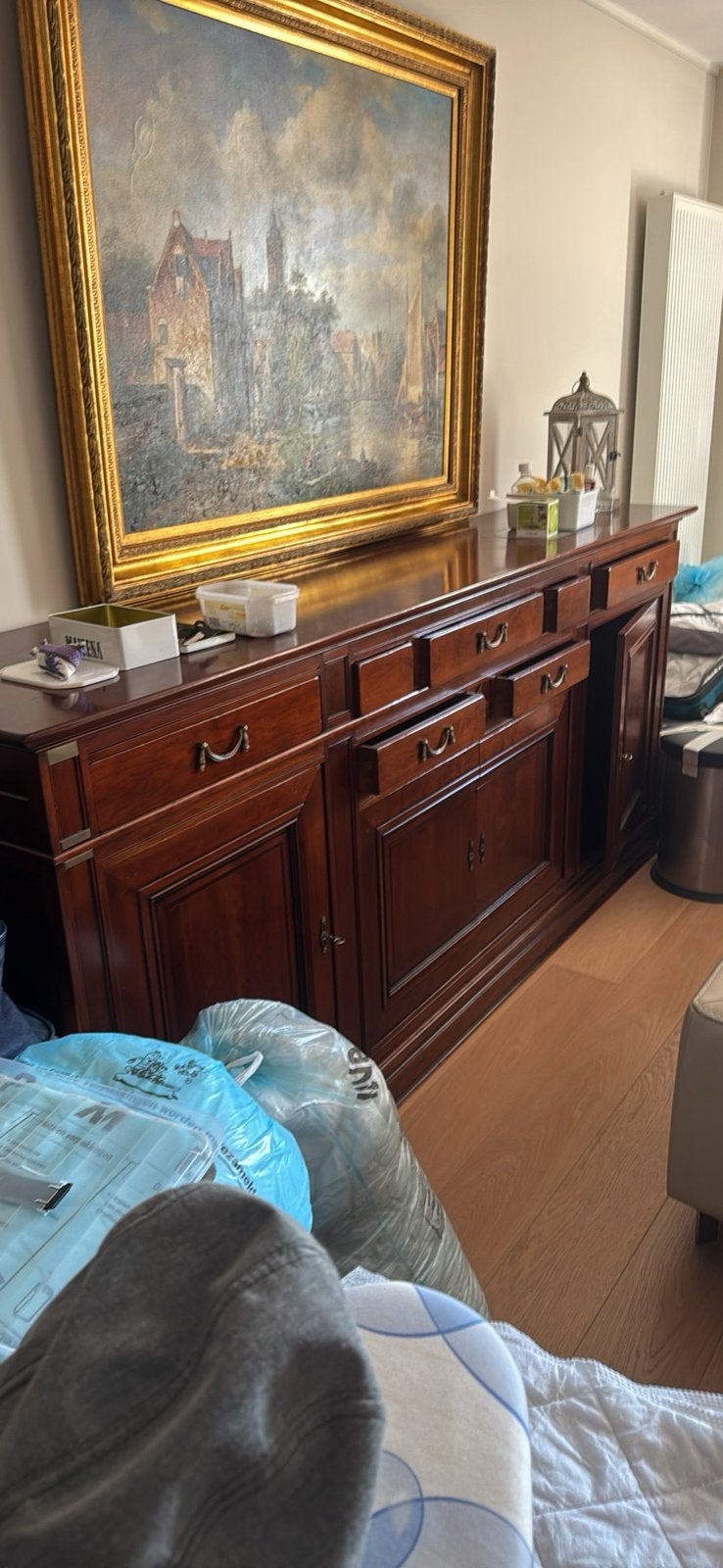 Armoire de rangement, Enlèvement