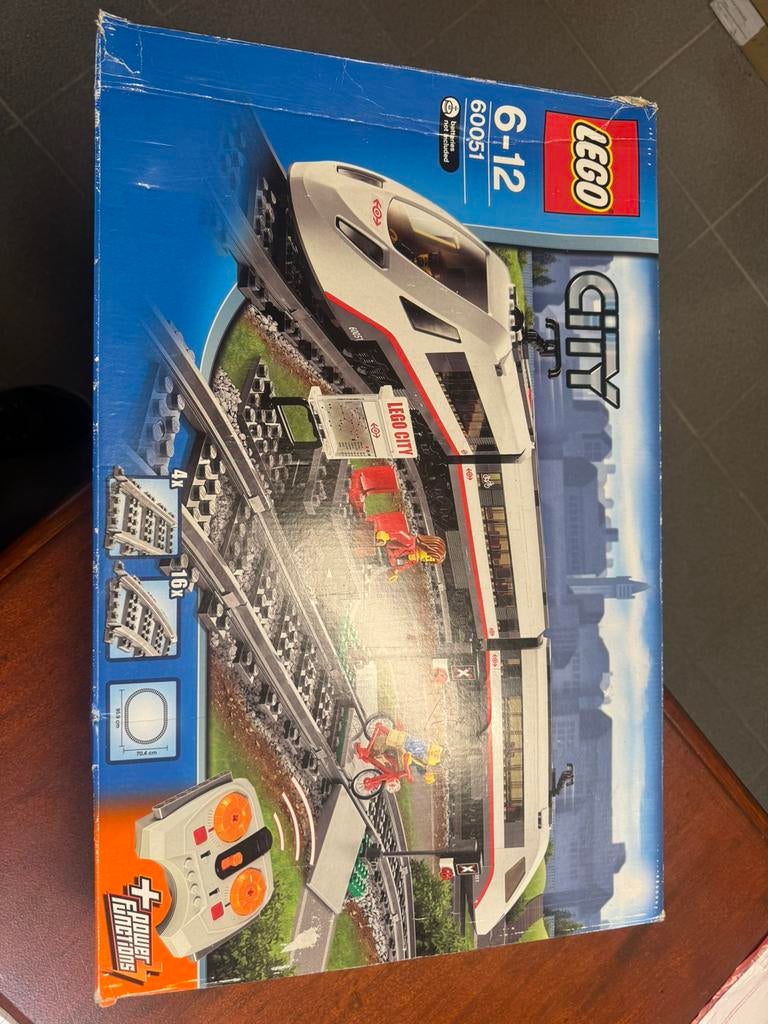 Lego city 60051, Enfants & Bébés, Jouets | Duplo & Lego, City, Enlèvement ou Envoi, Lego, Comme neuf