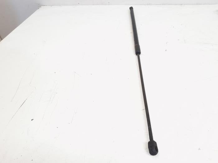 Gasdemper Motorkap links van een Audi A4, Gebruikt, -, -, -