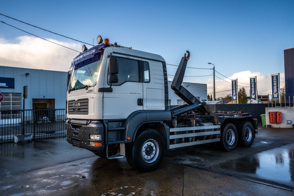 MAN TGA 33.430 BB (bj 2005), Auto's, Automaat, Achterwielaandrijving, Wit, Bedrijf