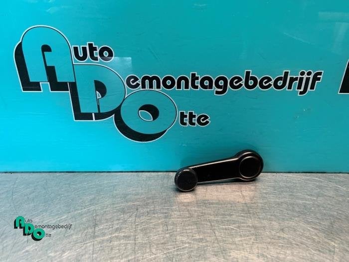 Manivelle de vitre d'un Honda Jazz (Jazz 05-), Honda, -, 3 mois de garantie, Utilisé
