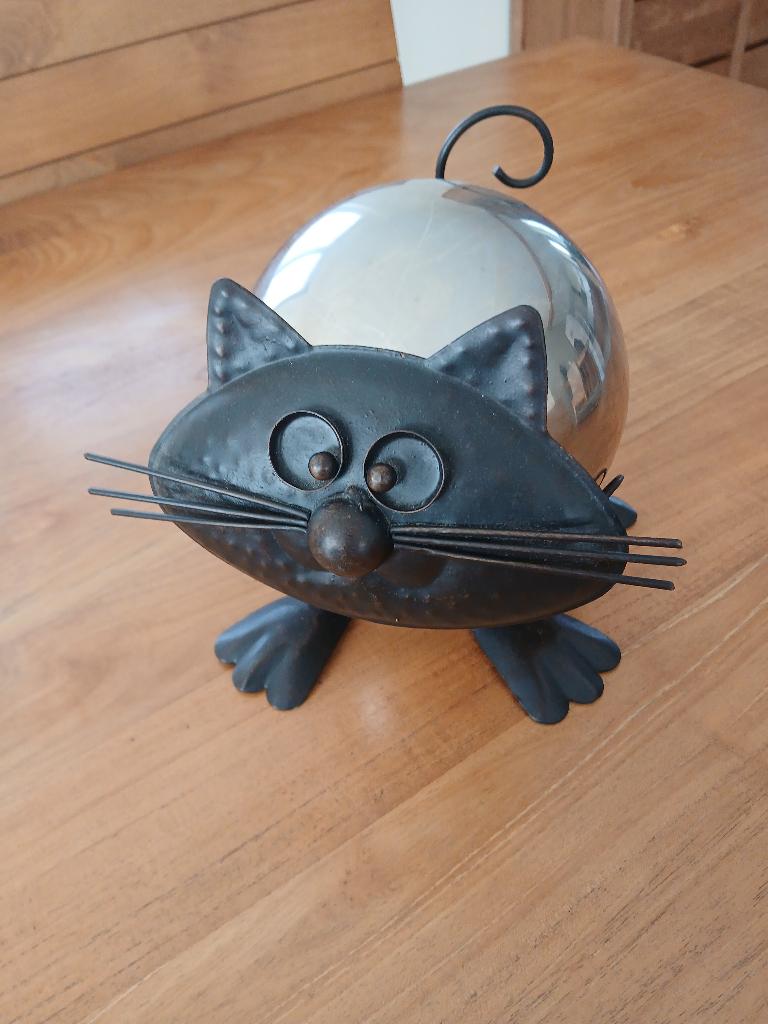Chat, Enlèvement, Comme neuf