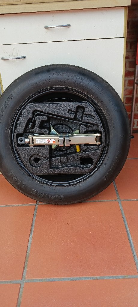 SUZUKI SX4 S-cross I R16 reservewiel 5x114,3x60 + Cric, Auto-onderdelen, Ophalen, 16 inch, Banden en Velgen