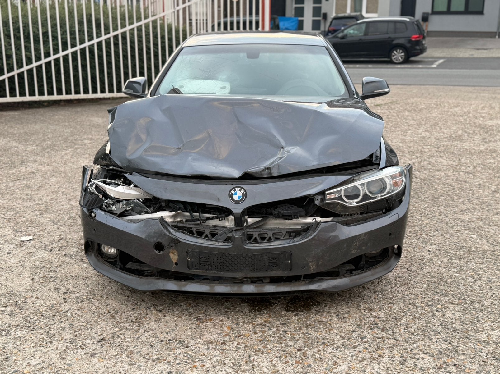 Démarrage et conduite de la Bmw 418 D, Autos, BMW, Achat, Boîte manuelle, 5 portes, Particulier
