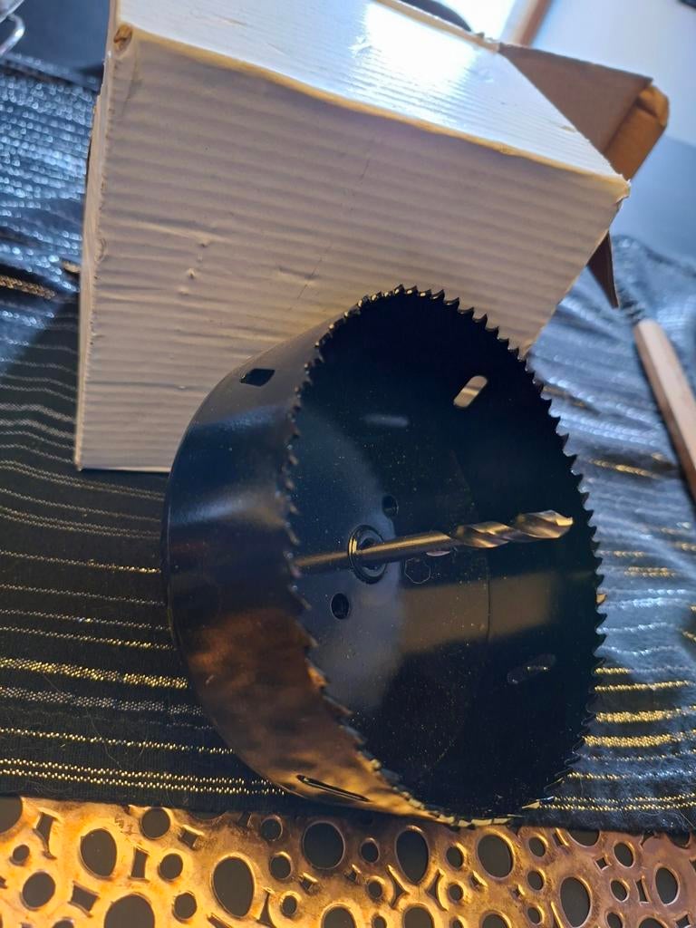 Scie cloche neuve Bi métal, Bricolage & Construction