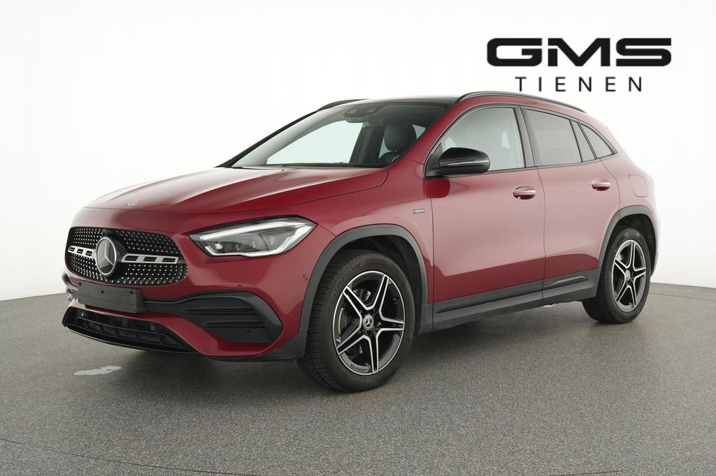 Mercedes-Benz GLA-klasse 250 e AMG Line, Auto's, Stof, Gebruikt, 16 kWh, Plug-in hybride