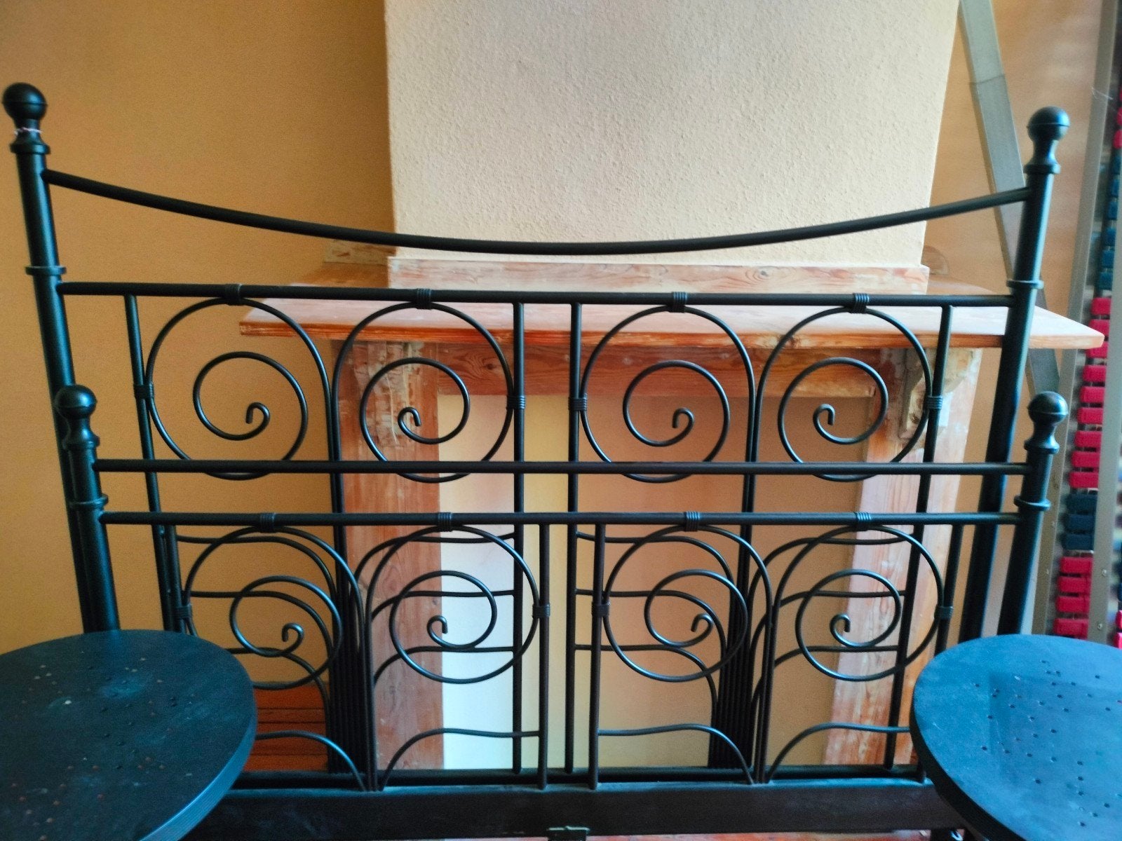 IKEA Noresund tweepersoonsbed, Huis en Inrichting, Ophalen, Zwart, 200 cm, Metaal