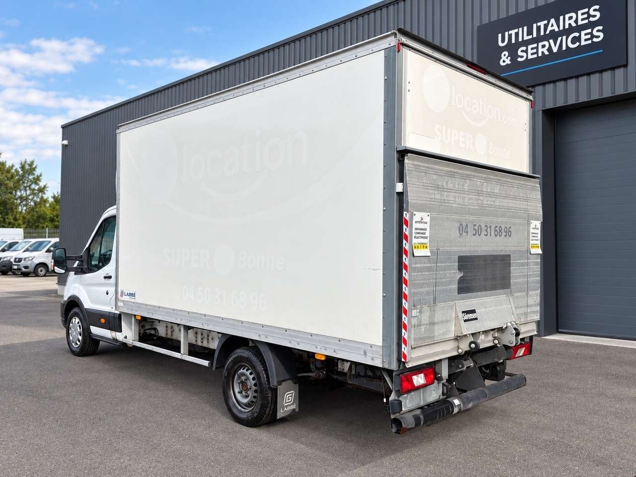 Ford Transit (alle) 2.0 TDCi P350 Easybox L4H3 20m³ • Laadk, Auto's, 0 kg, Bluetooth, 0 kg, Wit