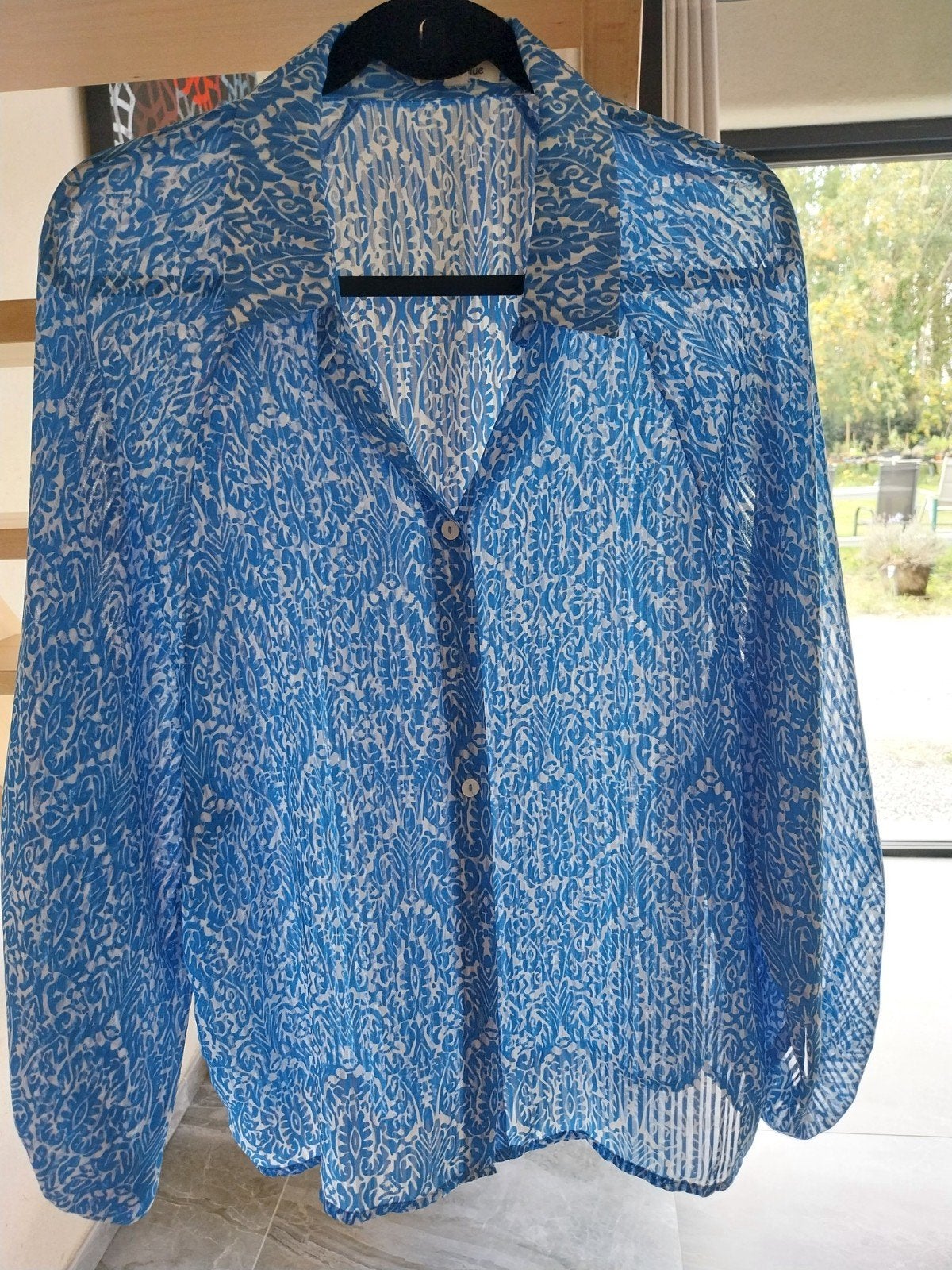 chemisier taille M Cerise Blue, Vêtements | Femmes, Blouses & Tuniques, Enlèvement ou Envoi, Taille 38/40 (M)