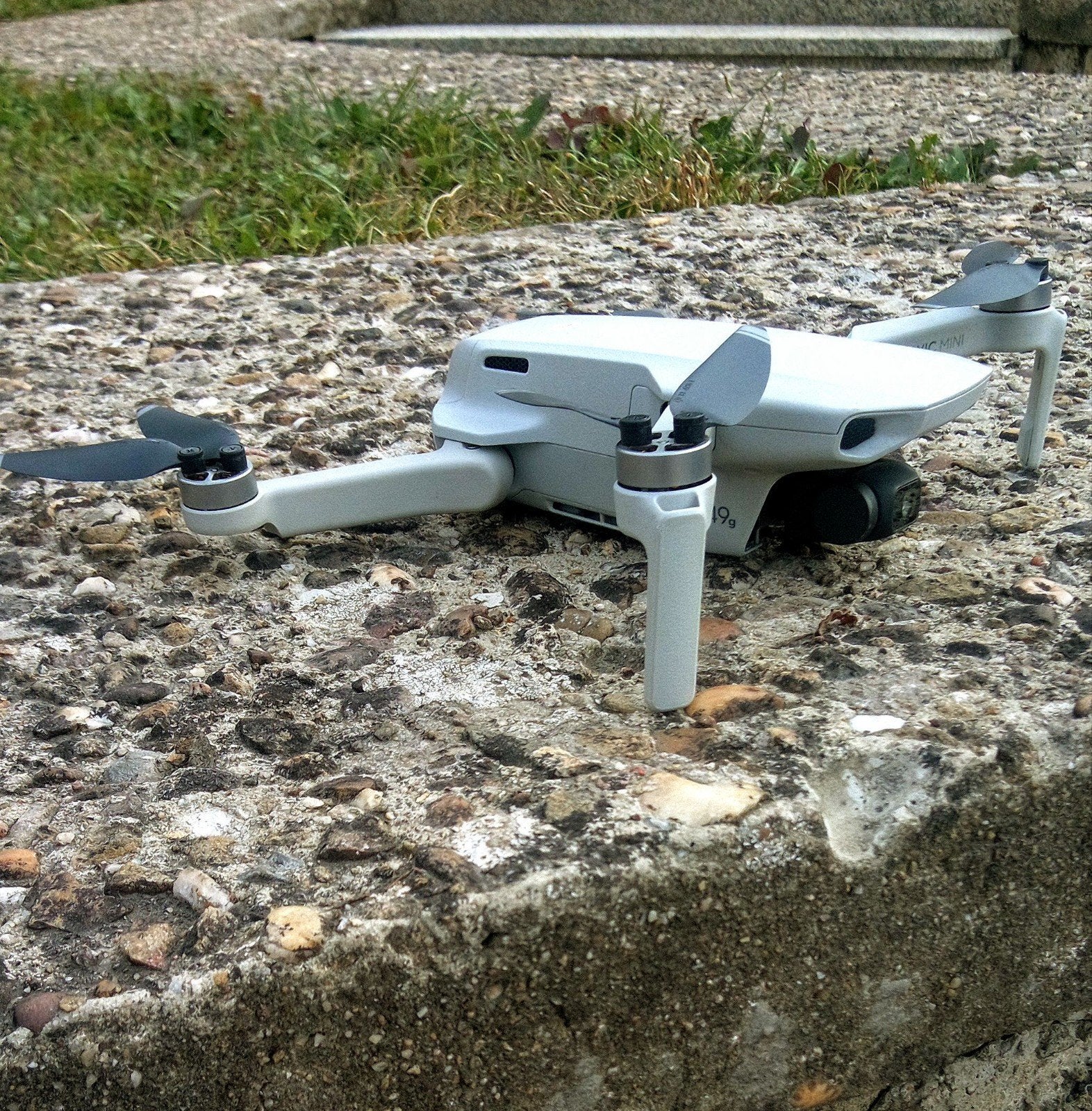 Drone dji Mavic mini, Enlèvement ou Envoi, Comme neuf, Électro, RTR (Ready to Run)