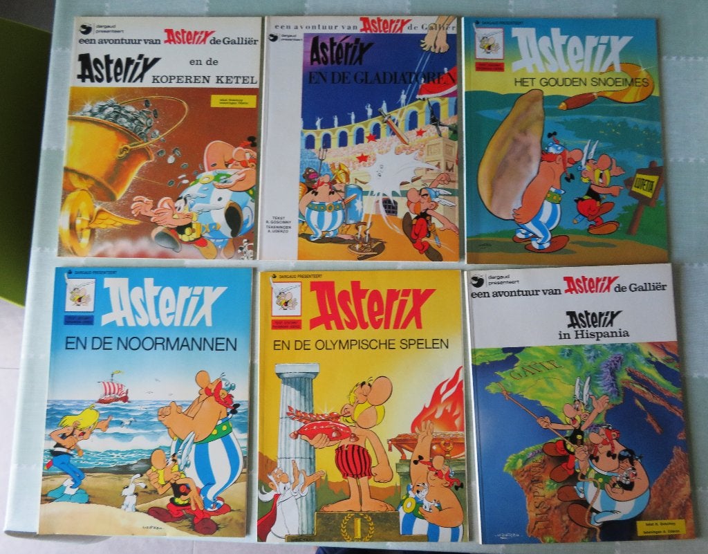 Lot strips Asterix 18 stuks, Boeken, Ophalen of Verzenden