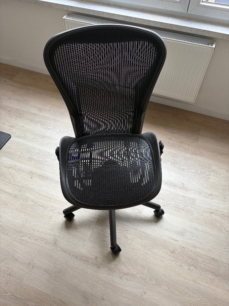 Herman Miller Aeron Classic maat B – volledig functioneel, Maison & Meubles, Chaises de bureau, Chaise de bureau de gaming, Enlèvement