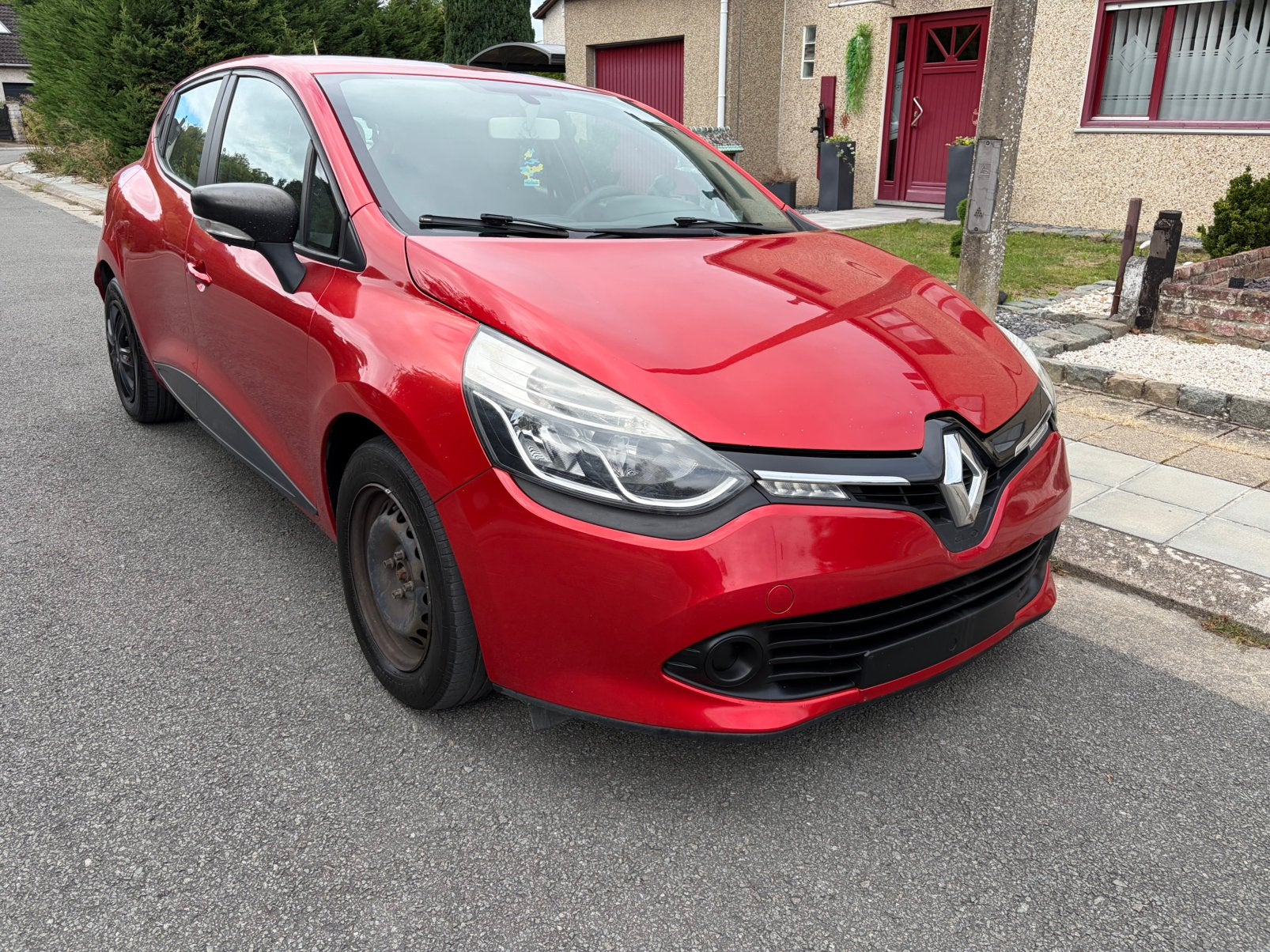 Renault clio 4 1.5 dCi - clim - navi, Autos, Achat, Boîte manuelle, Diesel, Particulier