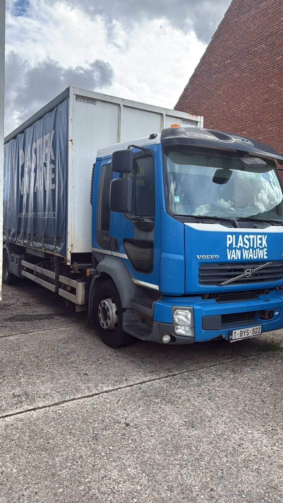 Volvo FL 250 BDF Bache, Autos, Euro 5, Achat, Boîte manuelle, 2 portes