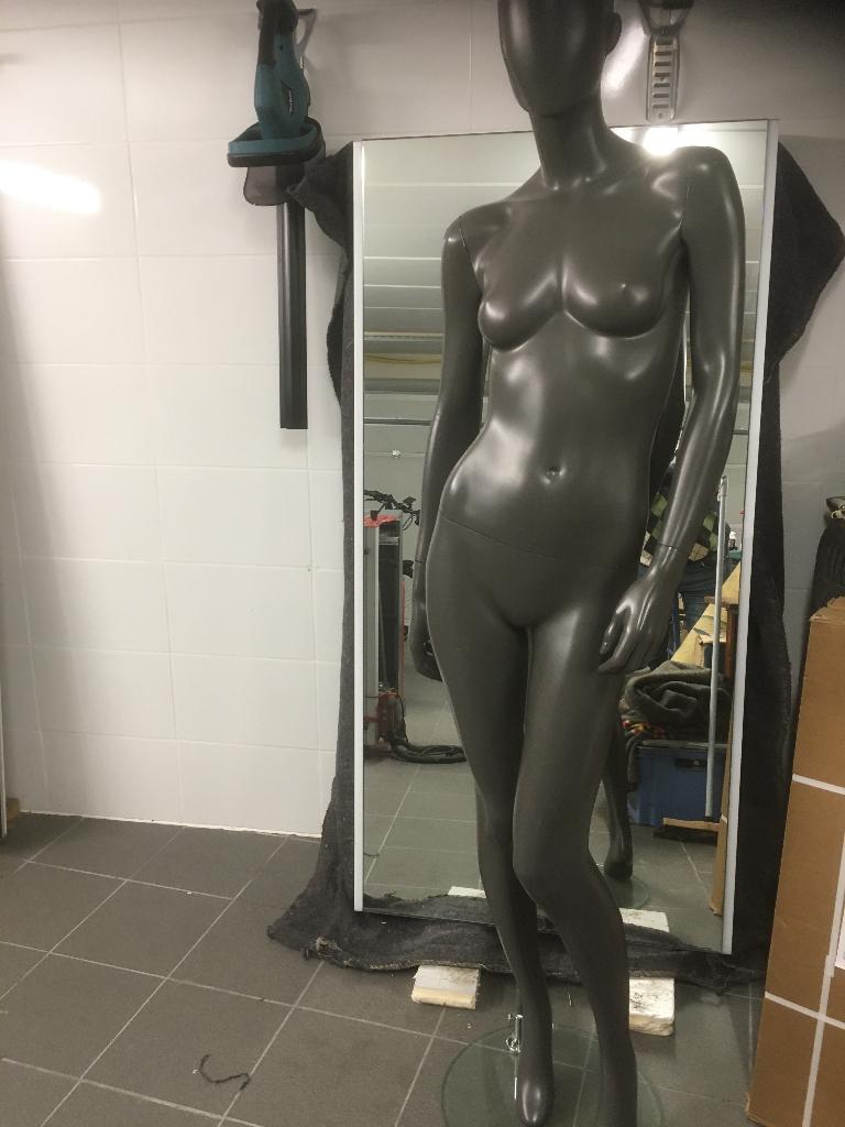 ETALAGEPOP, Enlèvement, Comme neuf, Mannequin