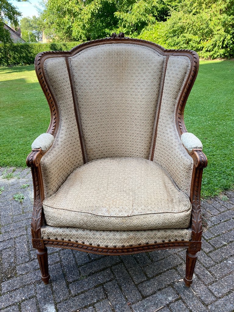 Fauteuil Bergère, Ophalen