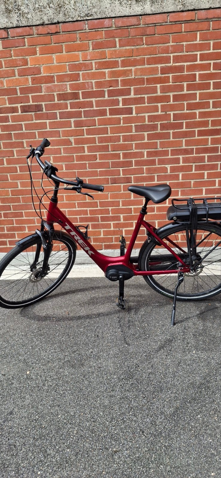 Trek ebike District 4 + 500wh plus 400wh, 49 à 53 cm, Enlèvement, Utilisé, Frein à disque