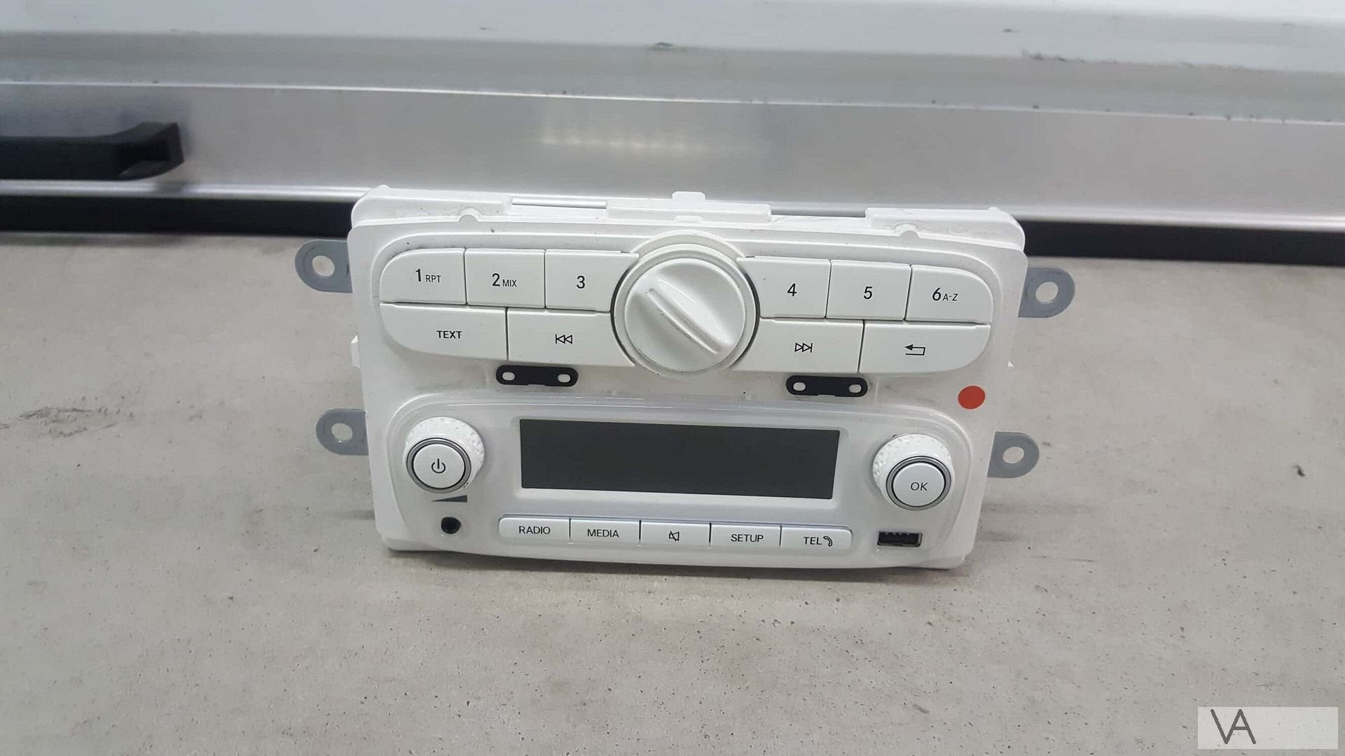 Smart Fortwo en Forfour 2014 - 2019 radio usb bluetooth aux, Auto diversen, Autoradio's, Ophalen of Verzenden, -, -, -