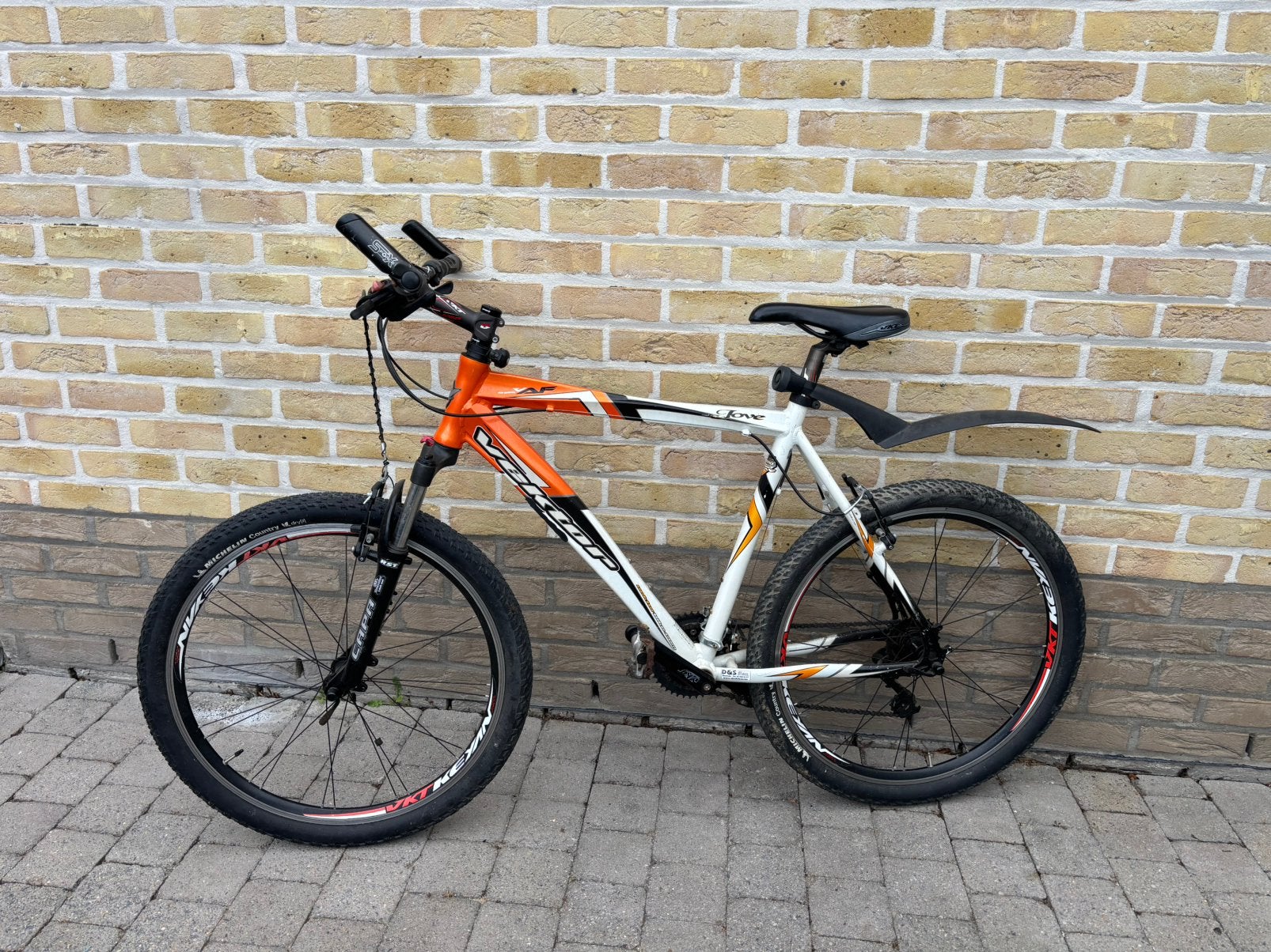 Mountainbike, Frein sur jante, 24 pouces ou plus, V-brakes, Aluminium