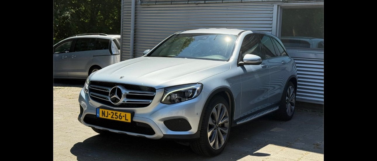 Mercedes-Benz GLC 250 4MATIC Ambition Benzine NL-Auto/NAP, Automaat, 4 cilinders, Leder en Stof, Lane Keeping Assist