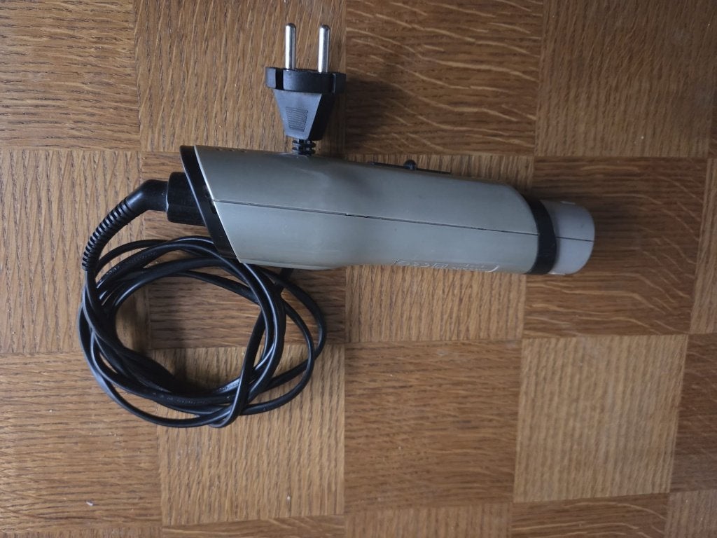 Sèche-cheveux BaByliss (sans embout), Enlèvement, Utilisé, Sèche-cheveux