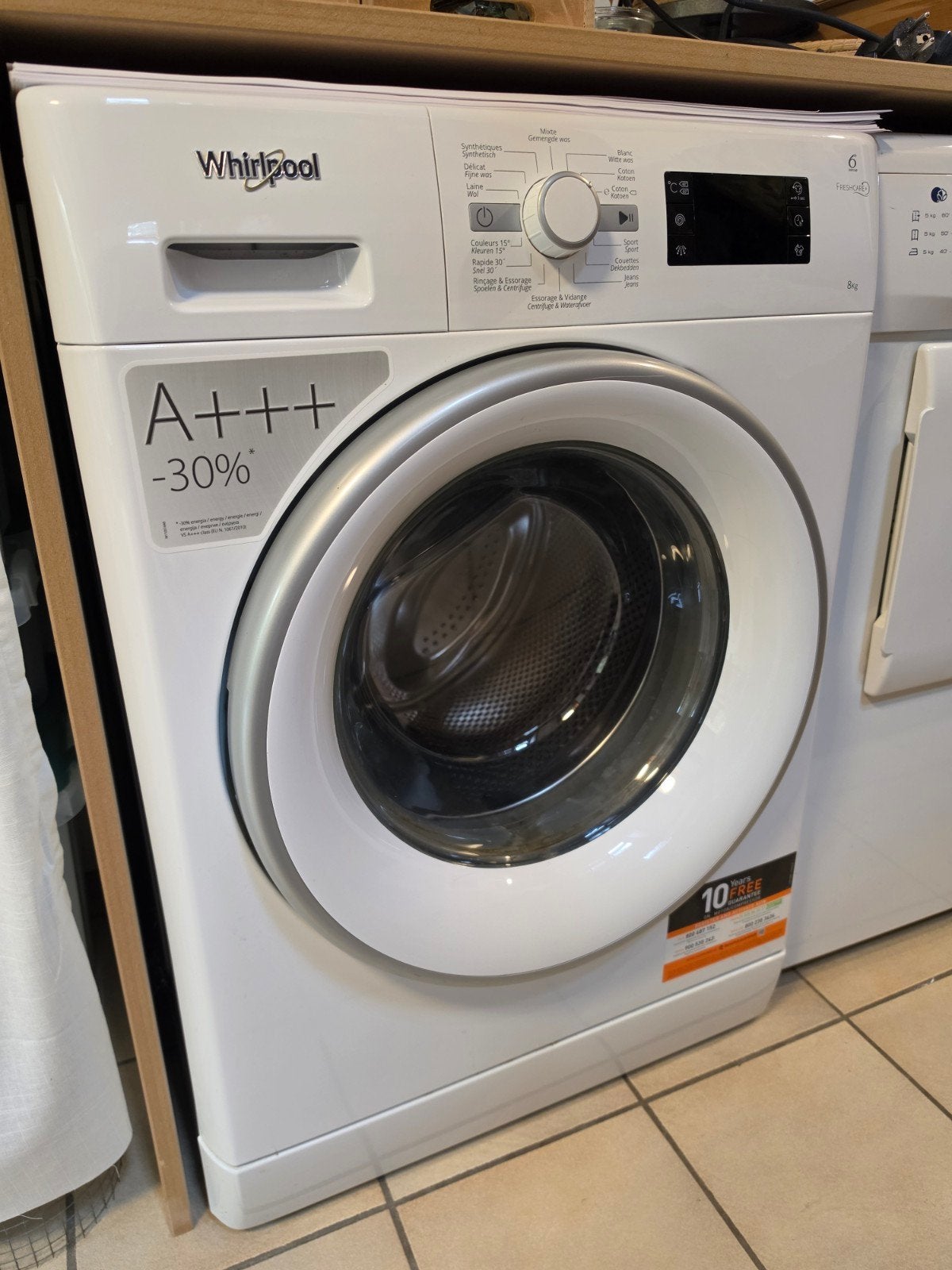 "Réservée" Machine à laver Whirlpool 8kg, Electroménager, 8 à 10 kg, Enlèvement, Utilisé, Chargeur frontal