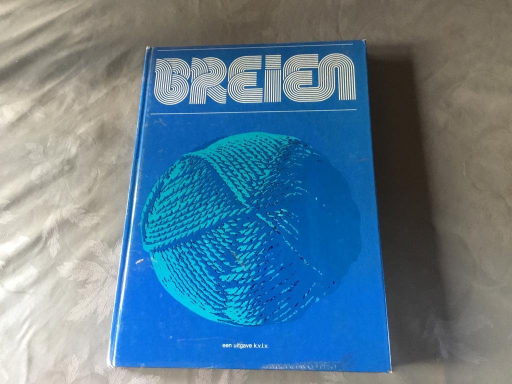 Breien, Ophalen, Zo goed als nieuw, Breien